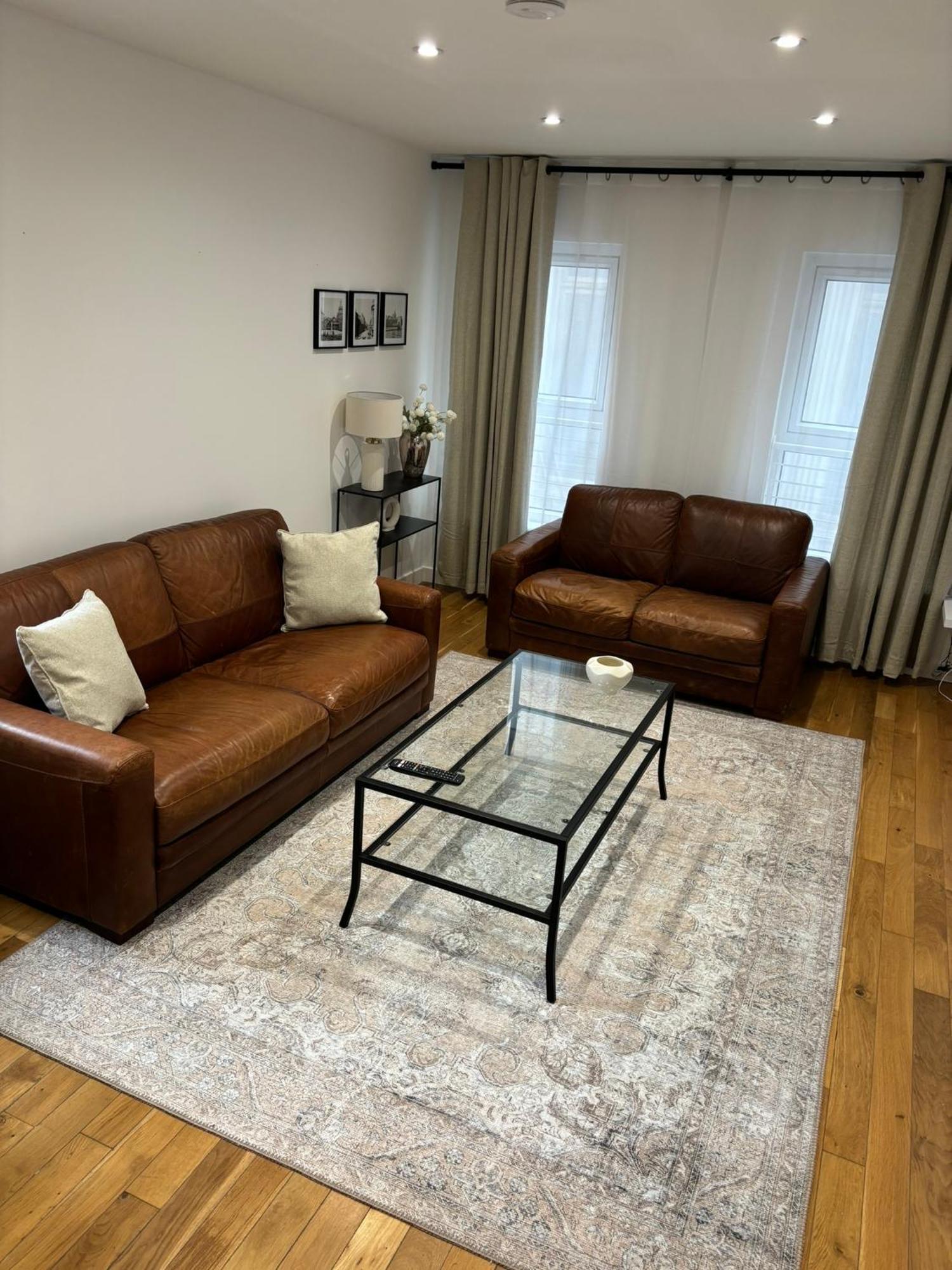 Gateway Apartment إينفيرنيس المظهر الخارجي الصورة