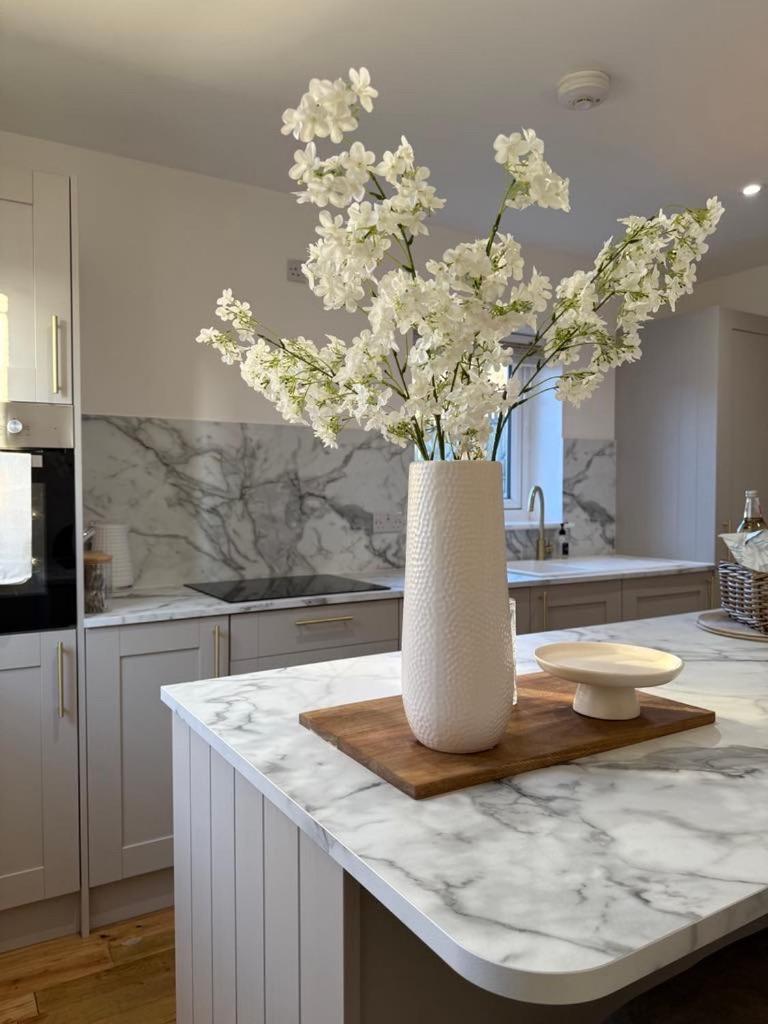 Gateway Apartment إينفيرنيس المظهر الخارجي الصورة